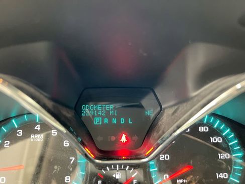 Used 2015 Chevrolet Traverse LT FWD image 8