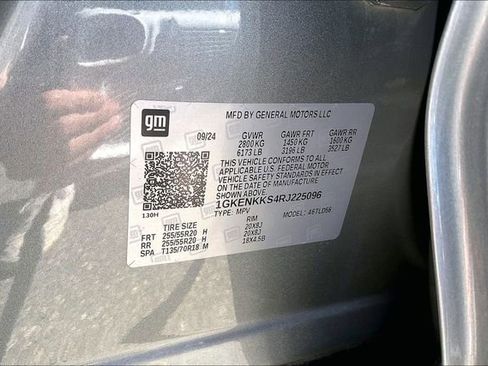 Used 2024 GMC Acadia Elevation w/ Luxury Package image 14