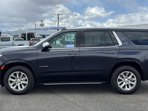 Used 2024 Chevrolet Tahoe Premier AWD/4WD image 8