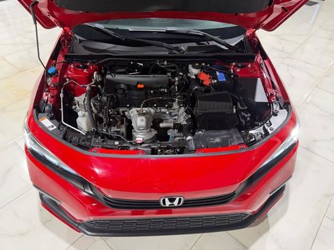 Used 2023 Honda Civic Sport image 4