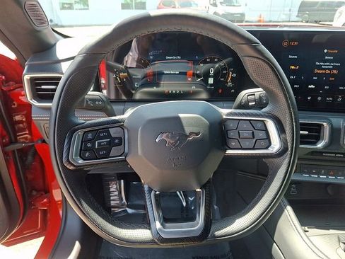 Used 2025 Ford Mustang Premium RWD image 15