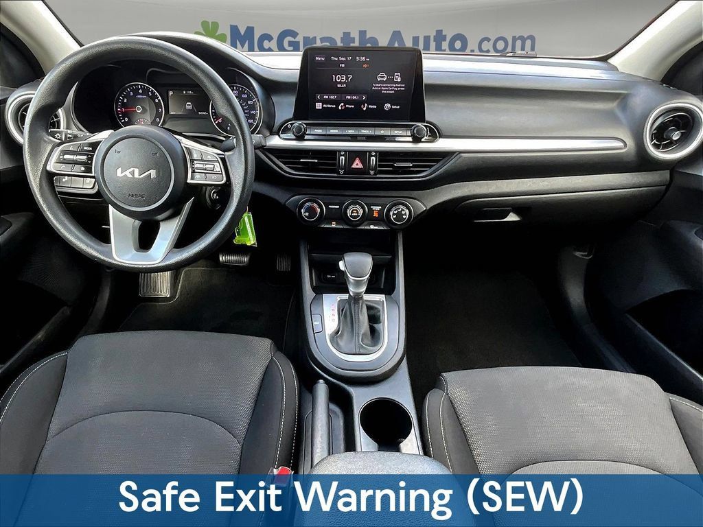 Used 2023 Kia Forte LXS w/ LXS Technology Package FWD image 10