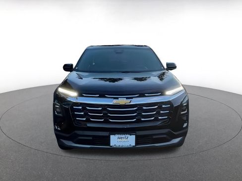 Used 2025 Chevrolet Equinox LT image 4