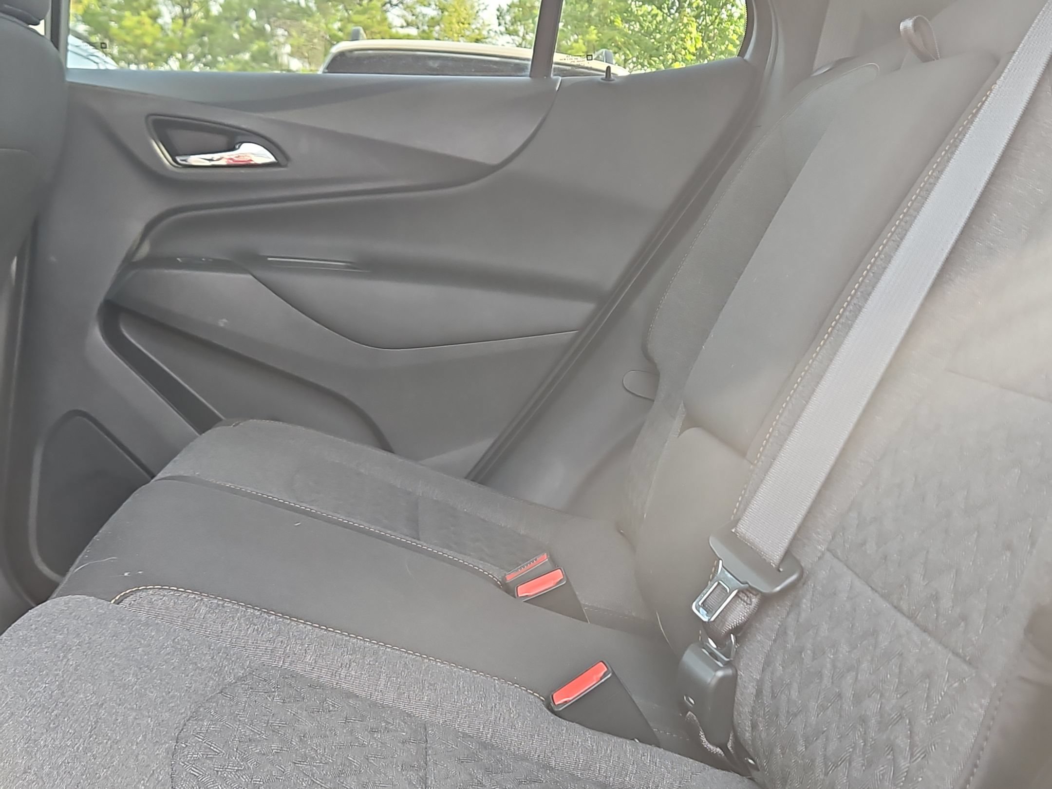 Used 2022 Chevrolet Equinox LT FWD image 34