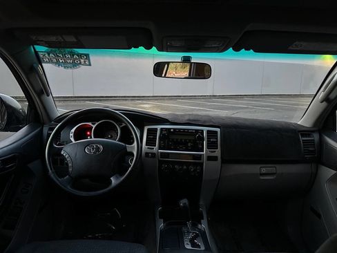 Used 2003 Toyota 4Runner SR5 image 12