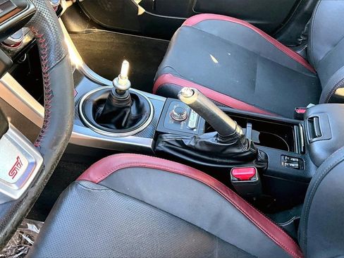 Used 2017 Subaru WRX STI Limited w/ Popular Package #4 image 13