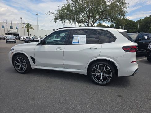 Used 2024 BMW X5 xDrive40i w/ M Sport Package AWD/4WD image 6