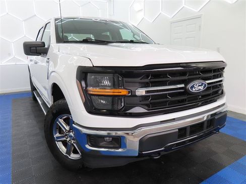 Used 2025 Ford F150 XLT w/ Equipment Group 301A Standard AWD/4WD image 3