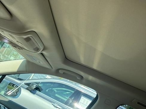 Used 2020 Cadillac XT6 Premium Luxury FWD image 3