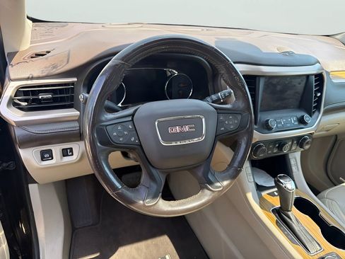 Used 2018 GMC Acadia Denali FWD image 9