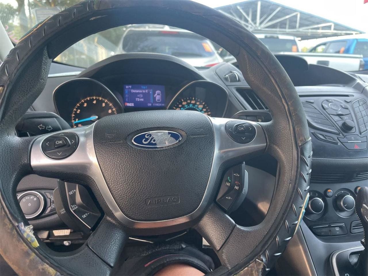 Used 2013 Ford Escape SE FWD image 11
