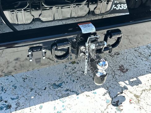 New 2024 Ford F350 XL w/ XL Chrome Package image 11