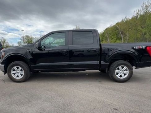 Used 2023 Ford F150 XL w/ XL Chrome Appearance Package AWD/4WD image 5