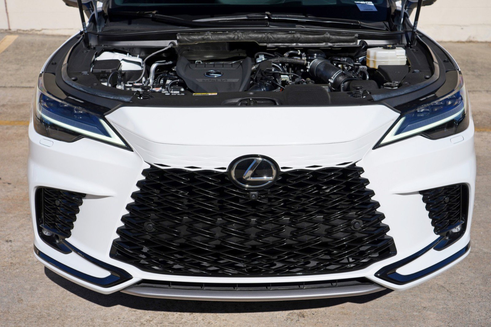 Used 2023 Lexus RX 500h F Sport w/ Cold Area Package AWD/4WD image 8