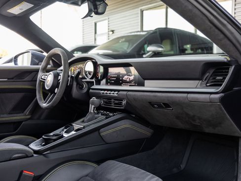 Certified 2023 Porsche 911 GT3 image 47