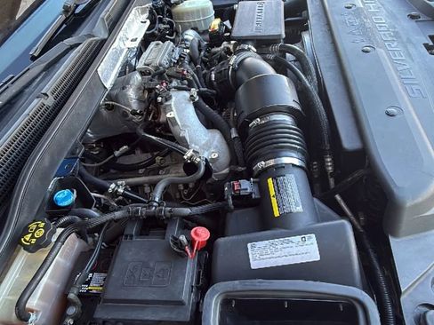Used 2018 Chevrolet Silverado 2500 LTZ w/ Duramax Plus Package AWD/4WD image 30