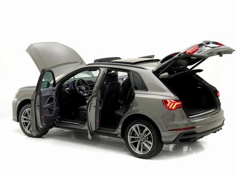 Certified 2025 Audi Q3 2.0T Premium AWD/4WD image 32