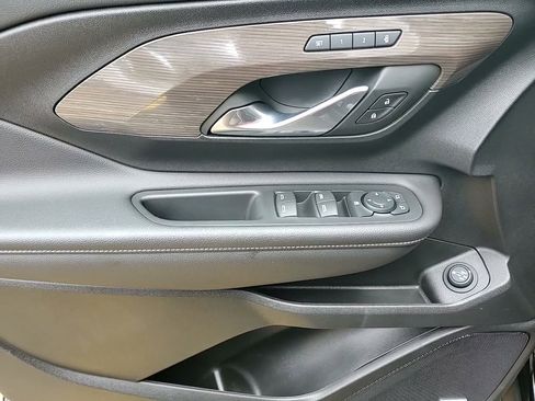Used 2023 GMC Terrain Denali w/ LPO, Floor Liner Package AWD/4WD image 17