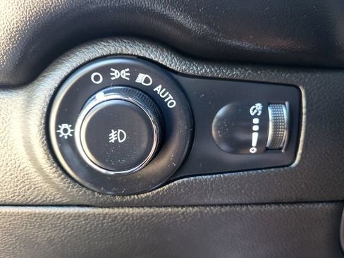 Used 2022 Dodge Durango R/T AWD/4WD image 21