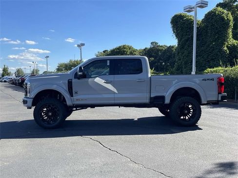 New 2025 Ford F250 Lariat w/ Lariat Ultimate Package image 33