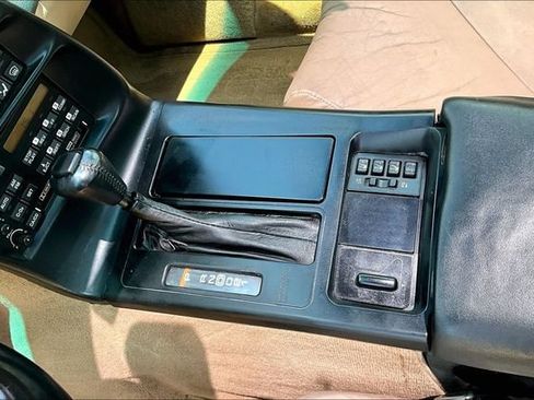 Used 1994 Chevrolet Corvette Coupe RWD image 14