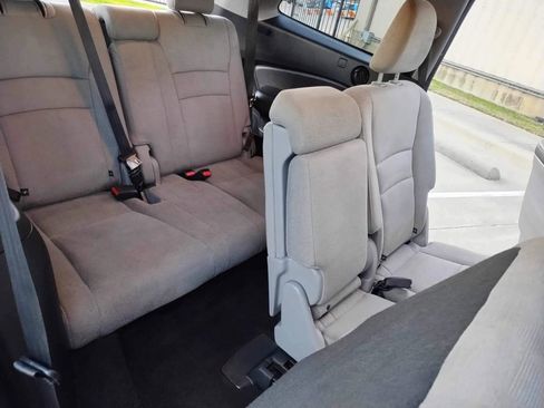 Used 2019 Honda Pilot LX image 15