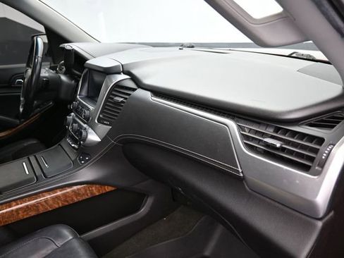 Used 2016 Chevrolet Suburban LTZ image 48