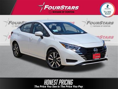 New 2025 Nissan Versa SV w/ Trunk Package