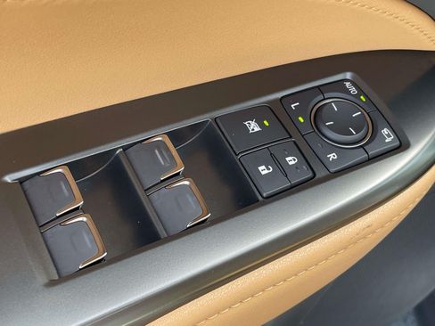 Used 2025 Lexus NX 350 AWD w/ Accessory Package (2T) image 17