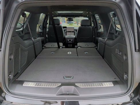 New 2026 GMC Yukon XL Denali w/ Sun & Power Step Package AWD/4WD image 42