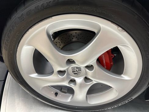 Used 2004 Porsche Boxster S RWD image 29