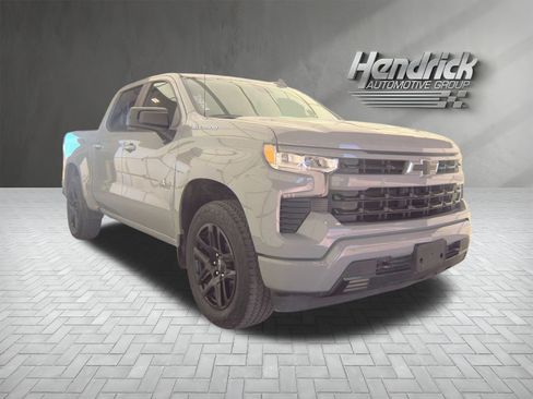 Used 2024 Chevrolet Silverado 1500 RST image 5