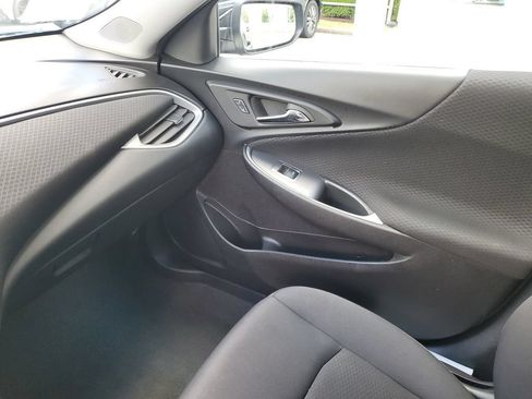 Used 2024 Chevrolet Malibu LT FWD image 31