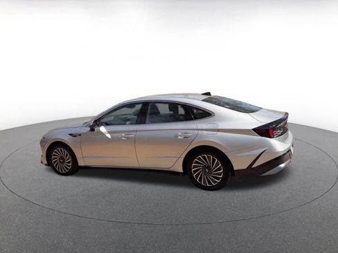 Used 2025 Hyundai Sonata SEL image 11