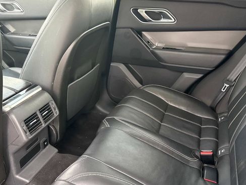 Used 2020 Land Rover Range Rover Velar S image 13