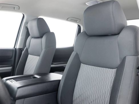 Used 2017 Toyota Tundra SR5 w/ SR5 Upgrade Package image 26