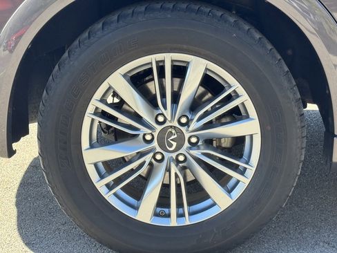 Certified 2023 INFINITI QX80 Luxe w/ Cargo Package image 9