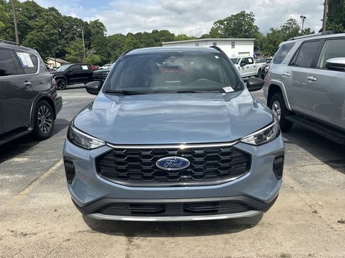 Used 2025 Ford Escape ST-Line FWD image 2