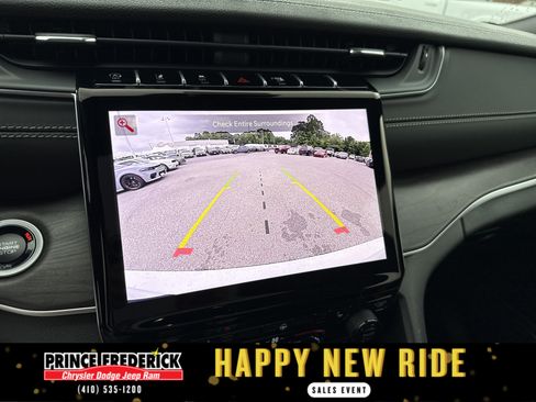 New 2025 Jeep Grand Cherokee L Limited w/ Black Appearance Package image 28