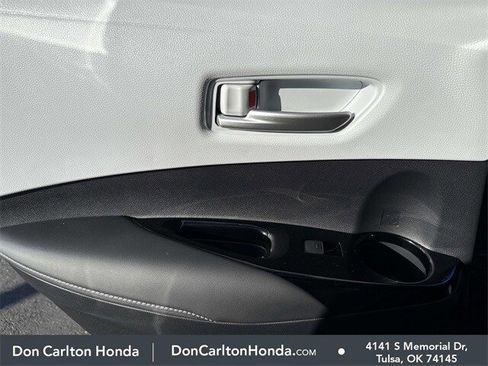 Used 2025 Toyota Corolla XSE image 11