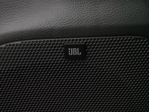 Used 2023 Toyota Tacoma TRD Sport image 27