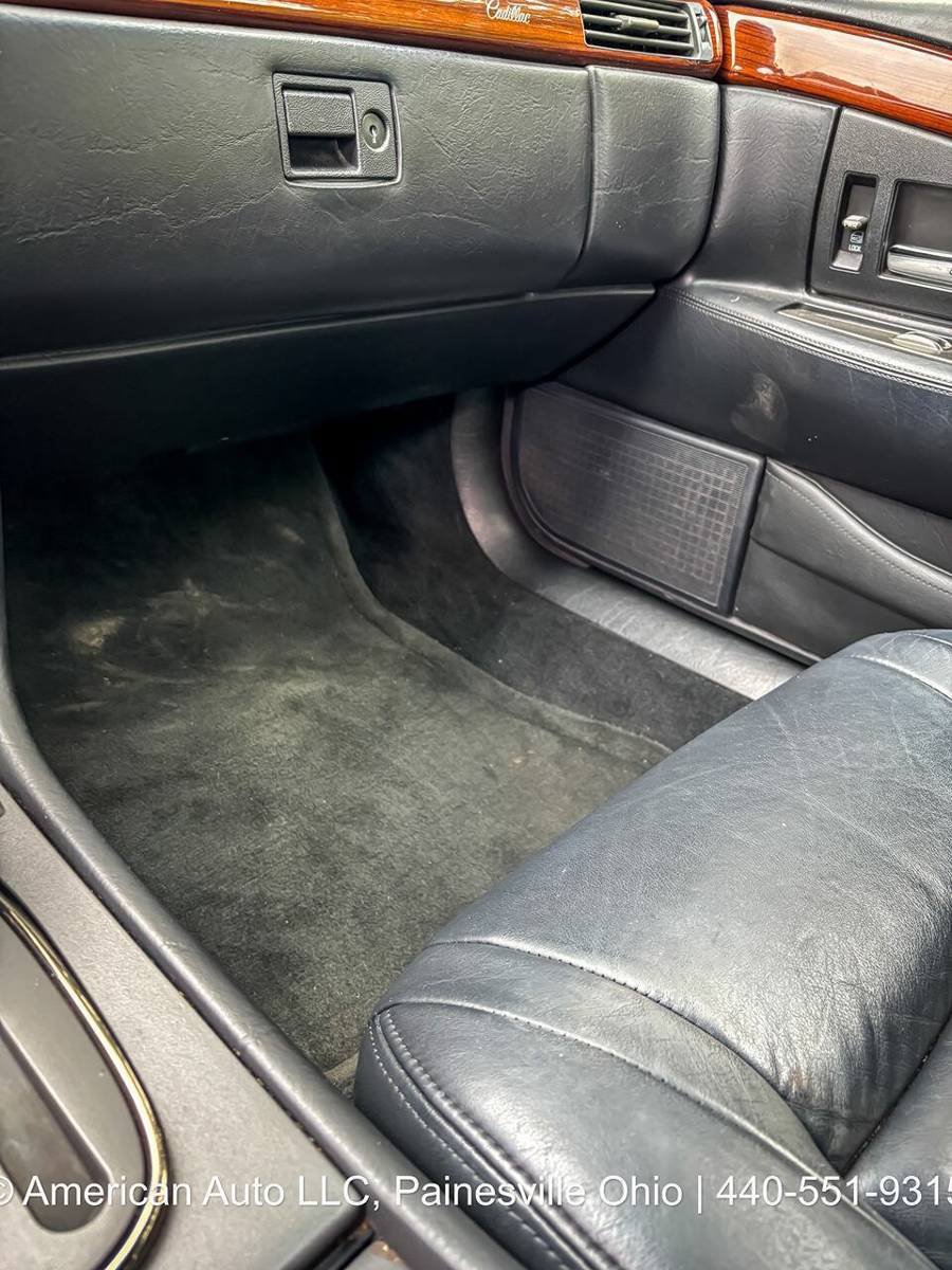 Used 1998 Cadillac Eldorado FWD image 14