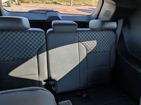 New 2026 GMC Acadia Denali w/ Super Cruise Package AWD/4WD image 24