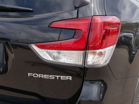 Used 2024 Subaru Forester Limited AWD/4WD image 17