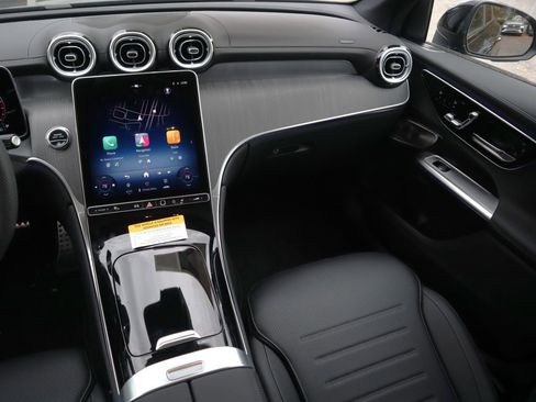 New 2026 Mercedes-Benz GLC 300 4MATIC image 12