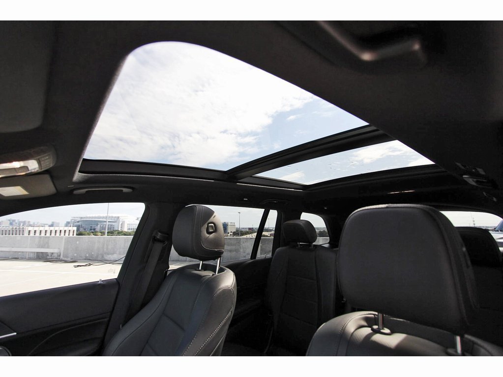 Used 2024 Mercedes-Benz GLS 450 4MATIC image 29