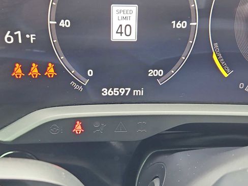 Certified 2021 Porsche Taycan 4S image 23