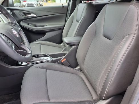 Used 2023 Buick Encore GX Preferred w/ Cold Weather Comfort Package AWD/4WD image 3