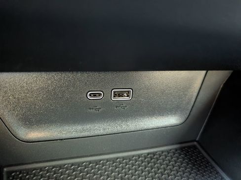 New 2026 Chevrolet Equinox ACTIV w/ Convenience Package III FWD image 27