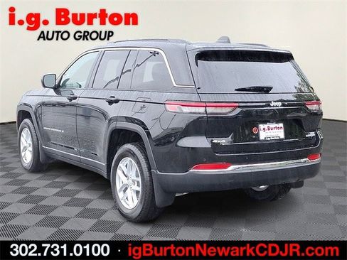 New 2025 Jeep Grand Cherokee Laredo X w/ Luxury Tech Group I image 3